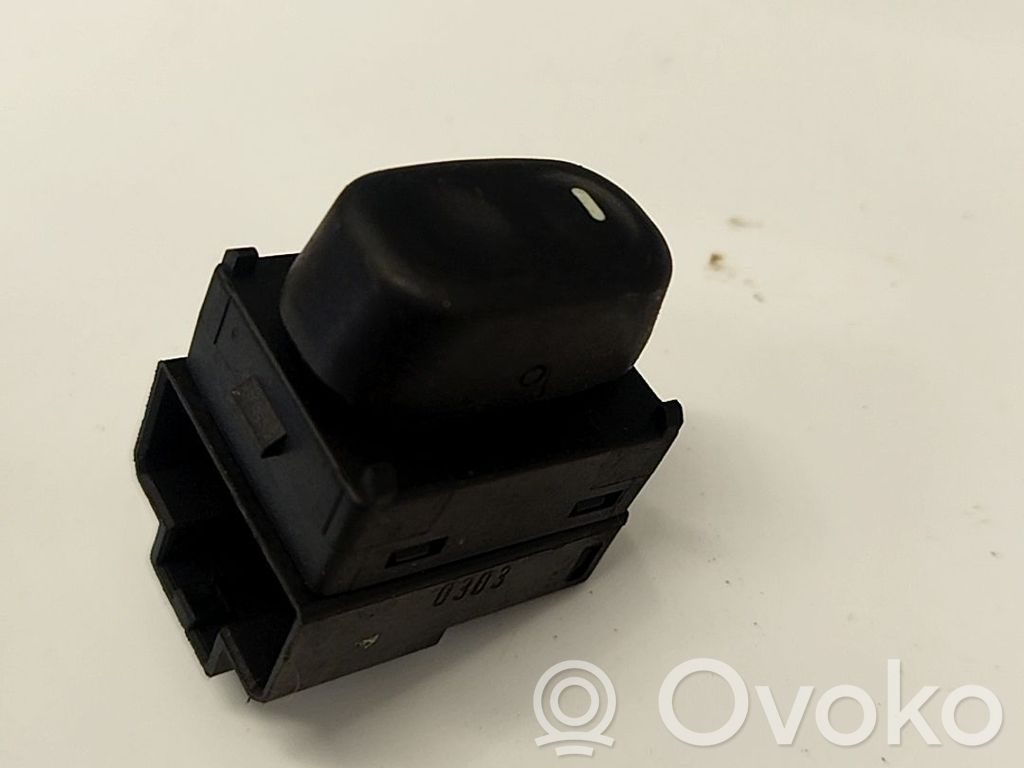 Nissan Primera Comutator comandă geamuri electrice 