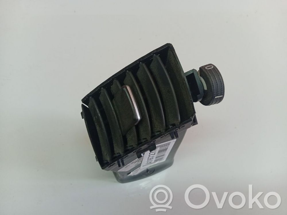 Opel Zafira B Grilă ventilație centrală 