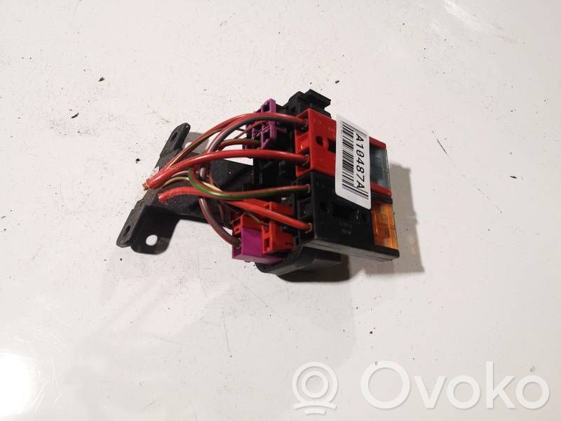Audi A6 S6 C5 4B Set scatola dei fusibili 