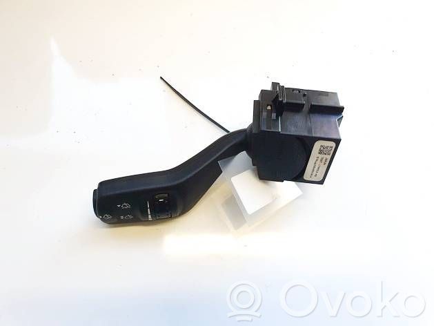 Ford Mondeo MK IV Pyyhkijän vipu 