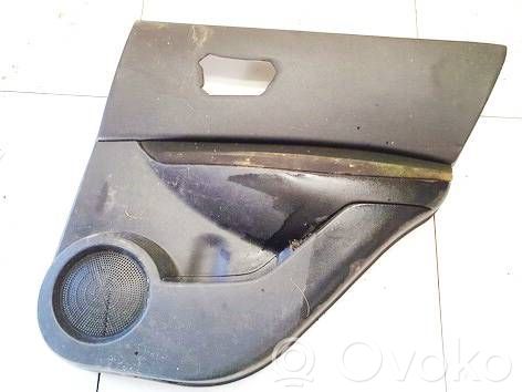 Nissan Qashqai Rivestimento del pannello della portiera posteriore 