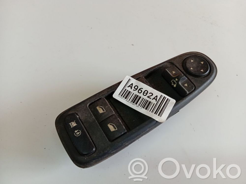 Citroen C4 I Picasso Comutator comandă geamuri electrice 