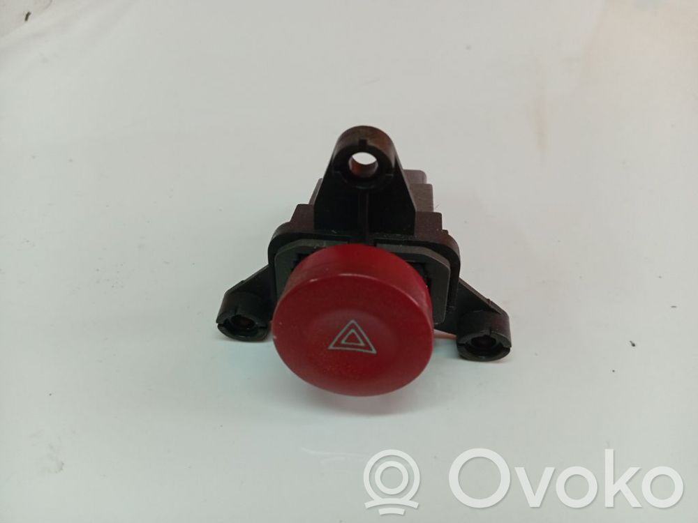 Botón interruptor de luz de peligro   864W0140,864W0140,864W0140