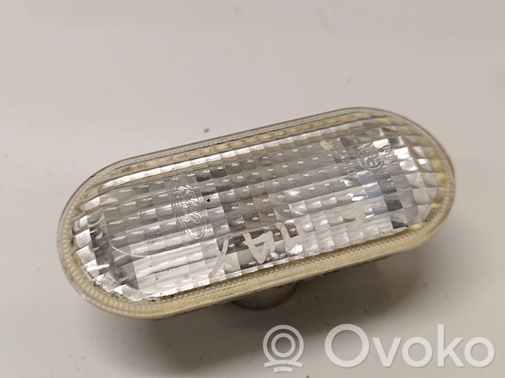 Ford Focus Semnalizator bară față