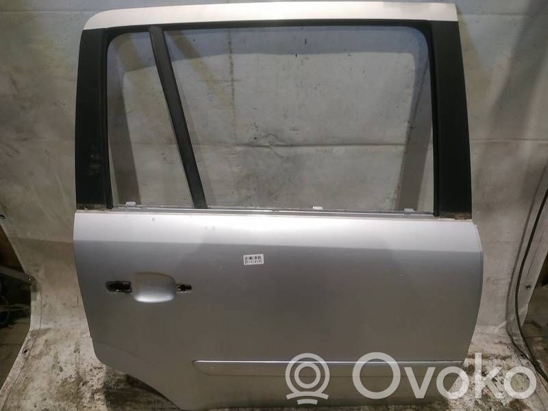 Opel Zafira B Drzwi tylne 