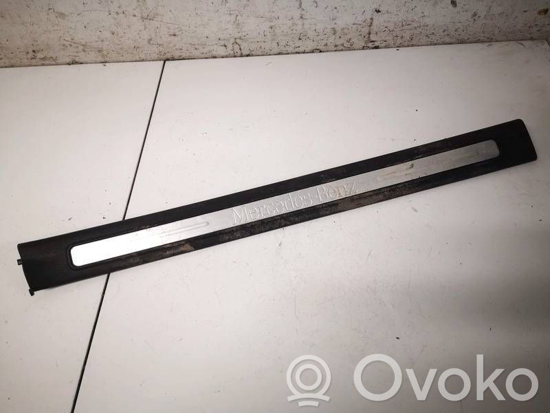 Mercedes-Benz A W169 Listwa progowa przednia 