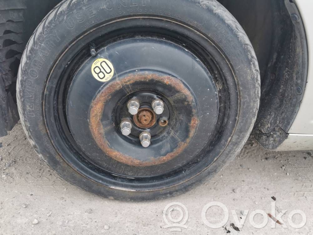 Toyota Avensis T250 Roue de secours R15