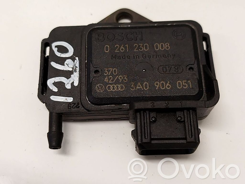 Volkswagen PASSAT B4 Senzor presiune aer 