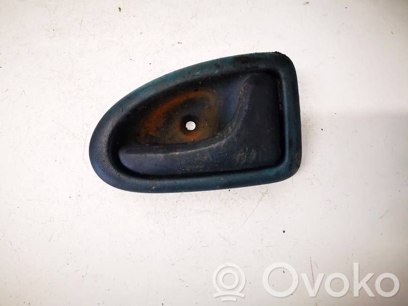 Renault Scenic I Manecilla interna puerta delantera 