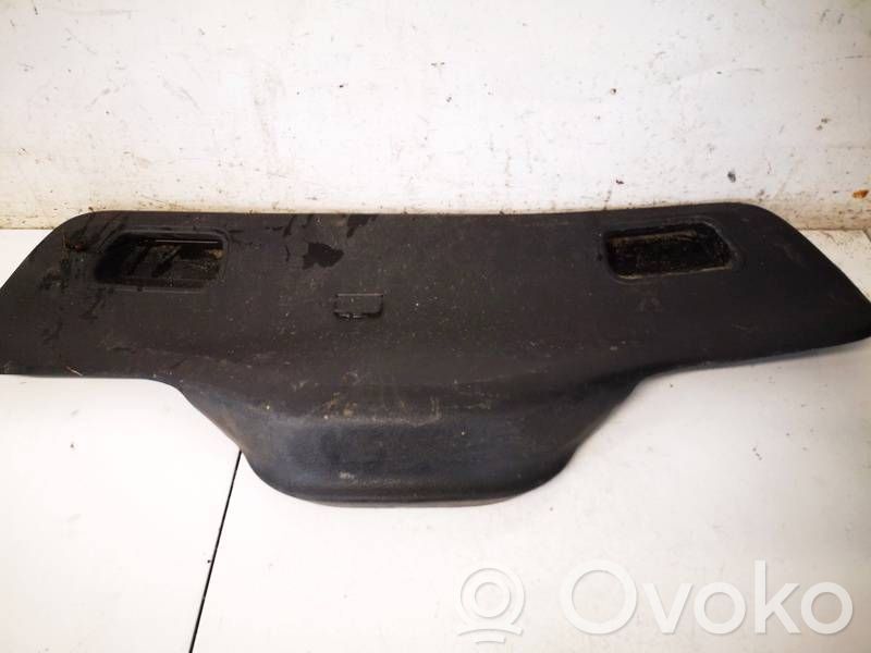 Peugeot 206 Altro elemento di rivestimento bagagliaio/baule 