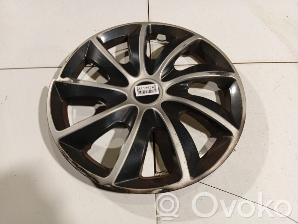 Skoda Fabia Mk2 (5J) R15-pölykapseli 