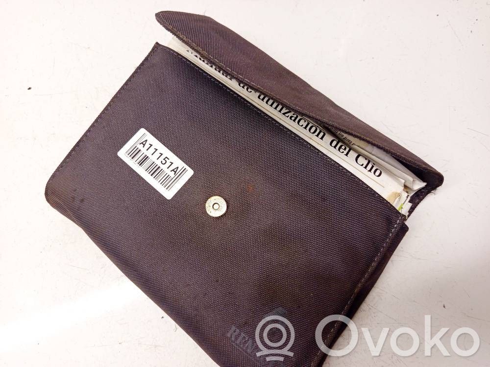 Carte/manual proprietar cu istoric service