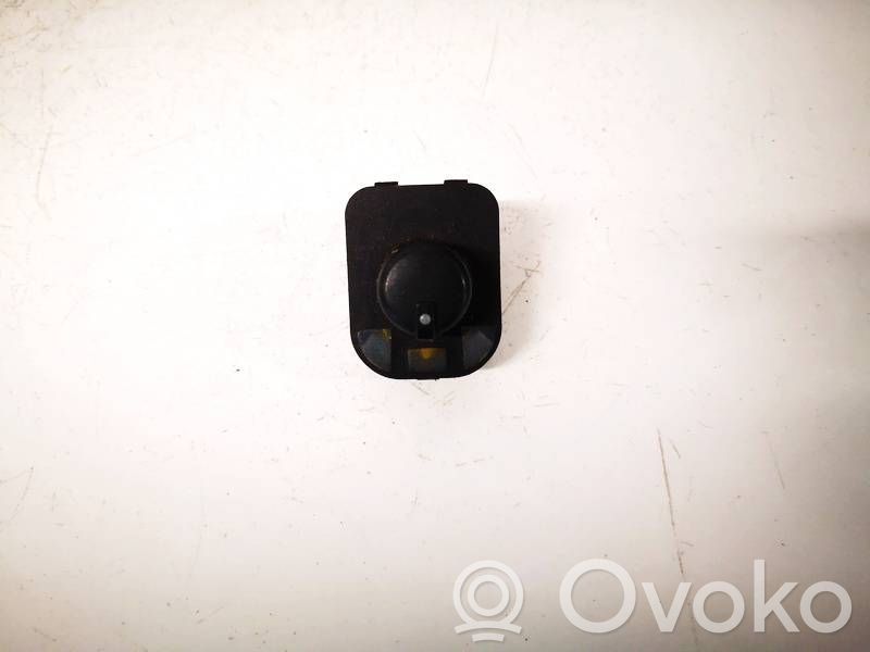 Audi A6 S6 C6 4F Sivupeilin kytkin 