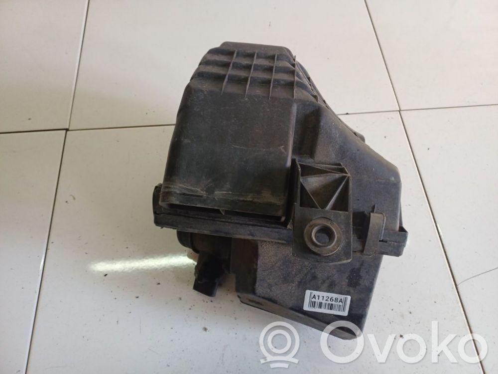 Air filter box