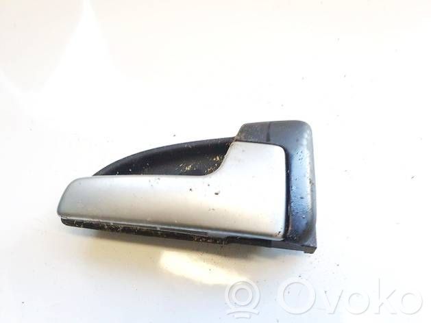 Manecilla interna puerta delantera   826211H000,826211H000,826211H000