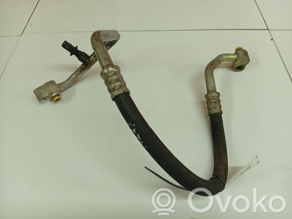 Audi Q7 4L Tubo flessibile aria condizionata (A/C) 