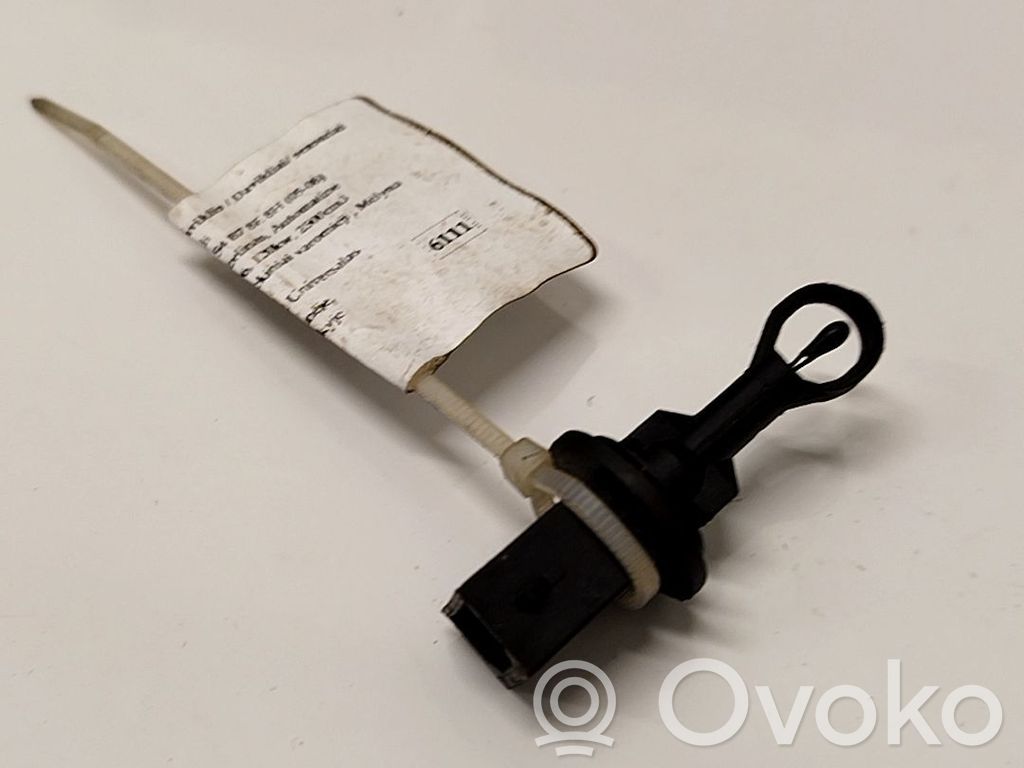 Audi A4 S4 B7 8E 8H Czujnik temperatury wewnętrznej 