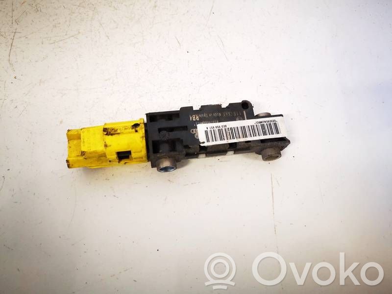 Airbagsensor Crashsensor Drucksensor   8E0959651A,8E0959651A,011327,8E0959651A