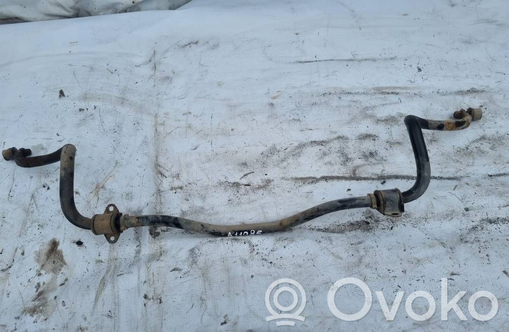 Barra estabilizadora delantera