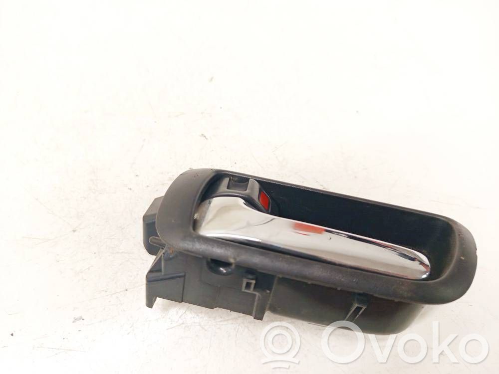 Manecilla interna puerta trasera   692060F010,692060F010