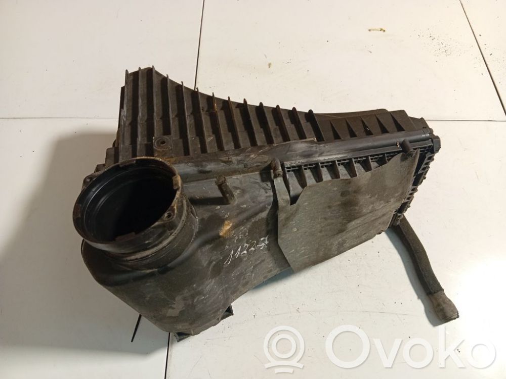 Audi Q7 4L Cutie filtru aer