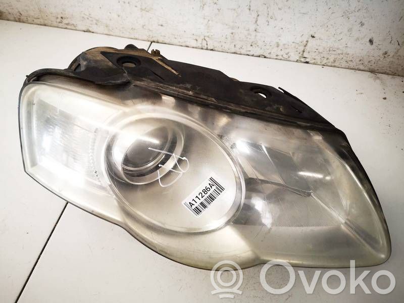 Volkswagen PASSAT B6 Faro/fanale 