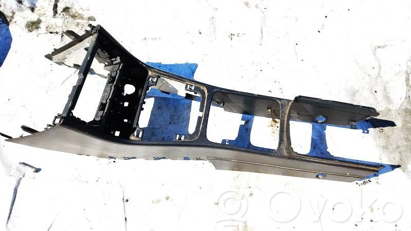 Volkswagen PASSAT B6 Tunel środkowy 