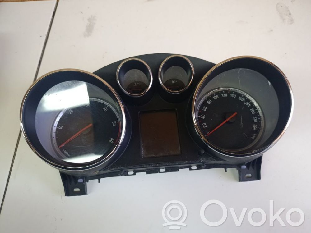 Opel Insignia A Vitezometru (grup de instrumente)