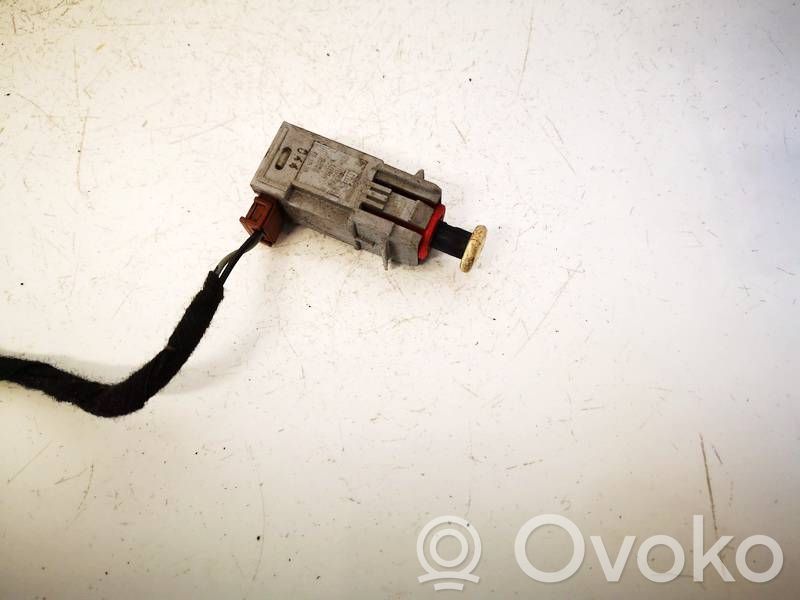 Opel Vectra C Comutator senzor pedală frână
