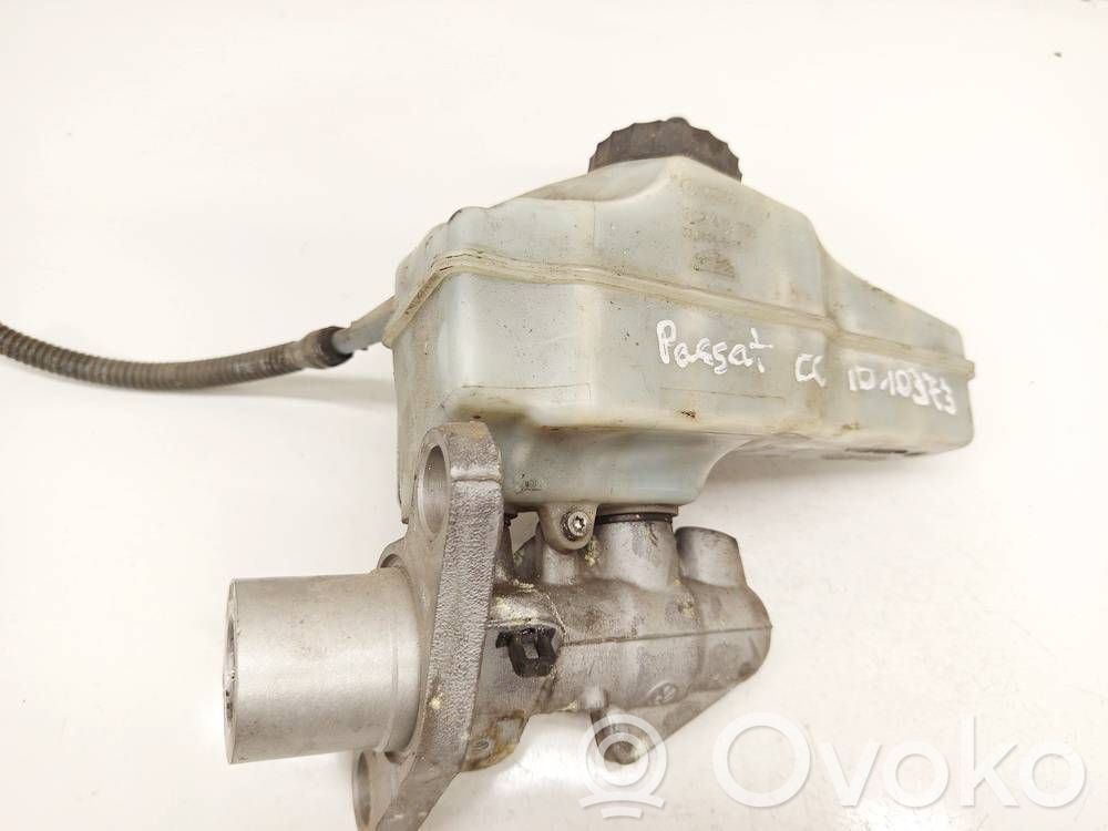 Volkswagen PASSAT B6 Cilindro del sistema frenante 