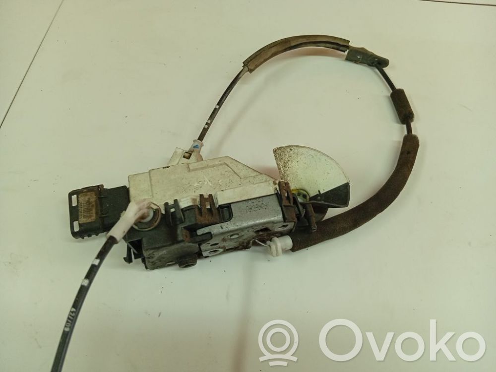 Etuoven lukko   PSA828406,5459N1192J5,ARMA01852,PSA828406