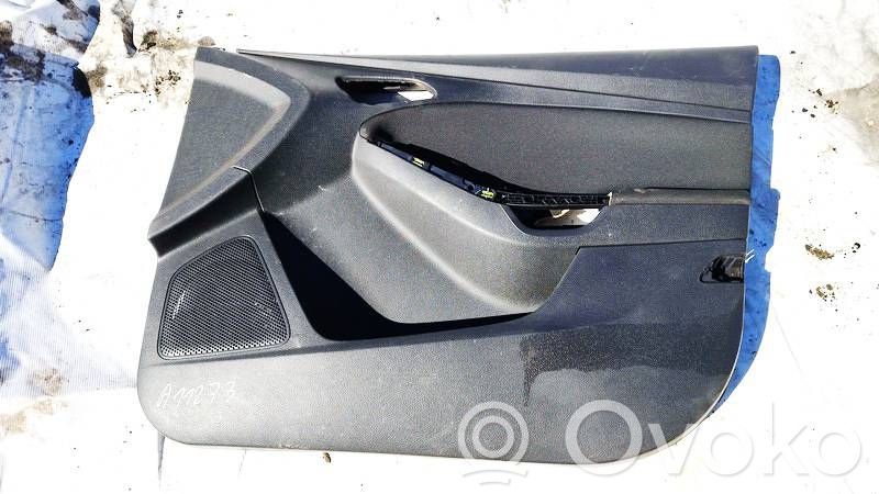Ford Focus Etuoven verhoilu