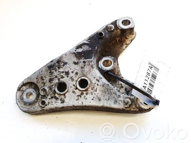Skoda Fabia Mk2 (5J) Supporto di montaggio del motore (usato) 