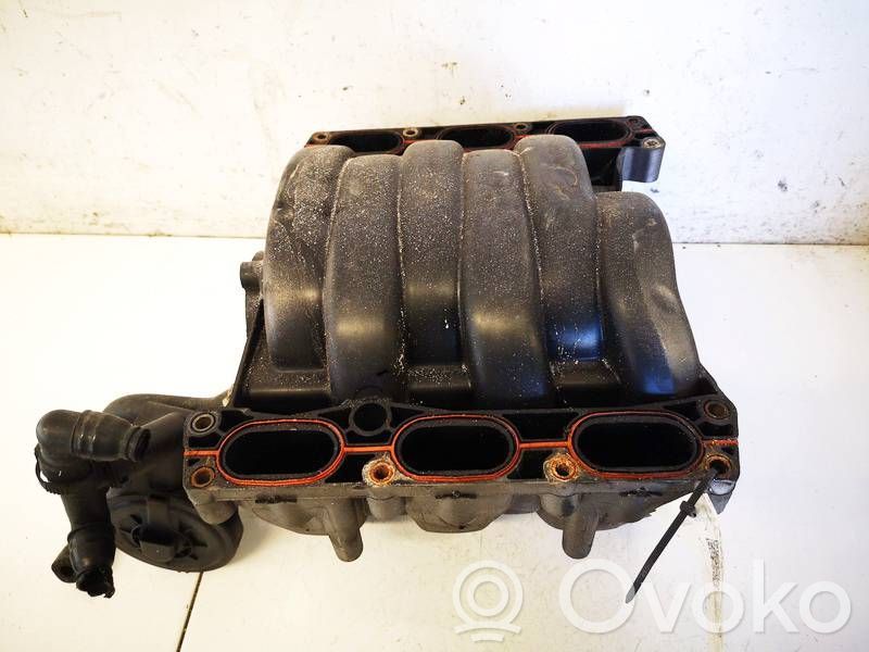 Audi A4 S4 B6 8E 8H Kolektor ssący 