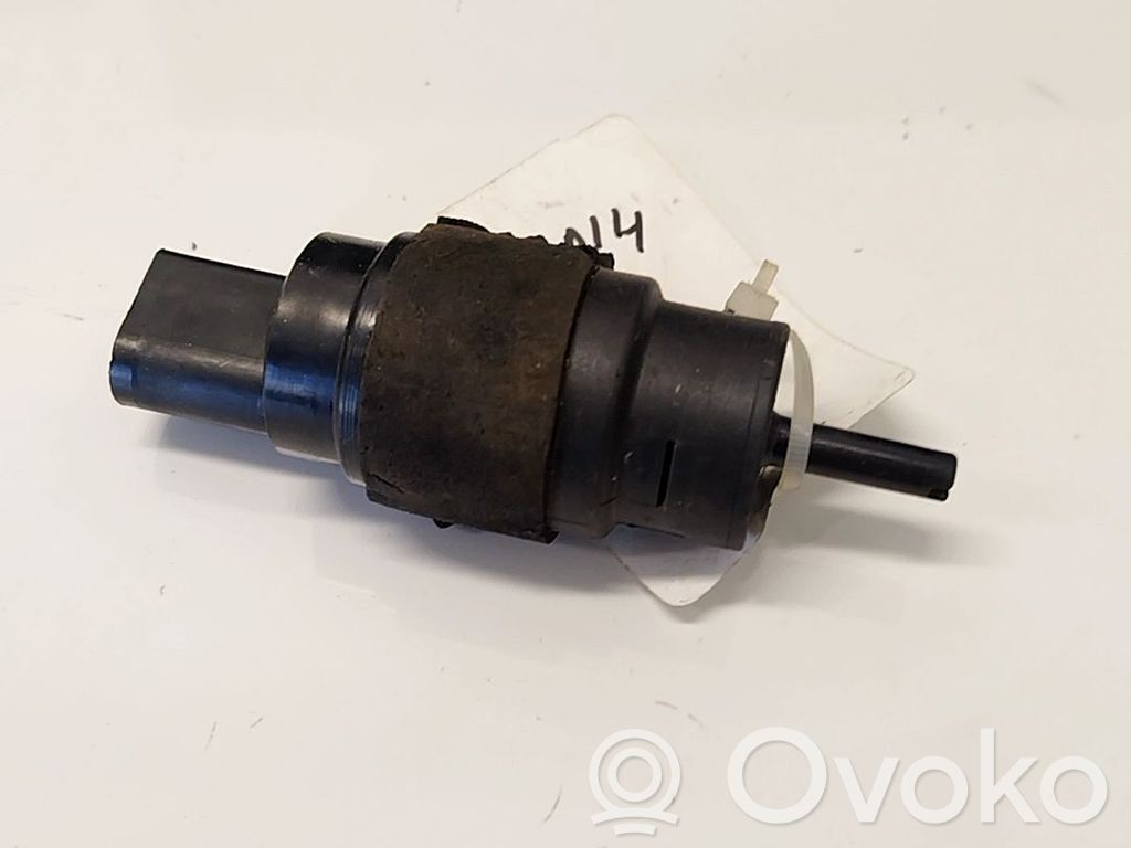 Audi A5 8T 8F Pumpe Scheibenwaschanlage 