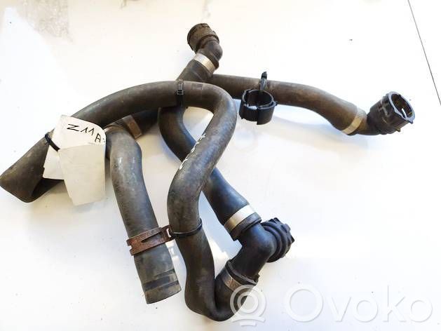 BMW 1 F20 F21 Conductă/furtun lichid de răcire motor 