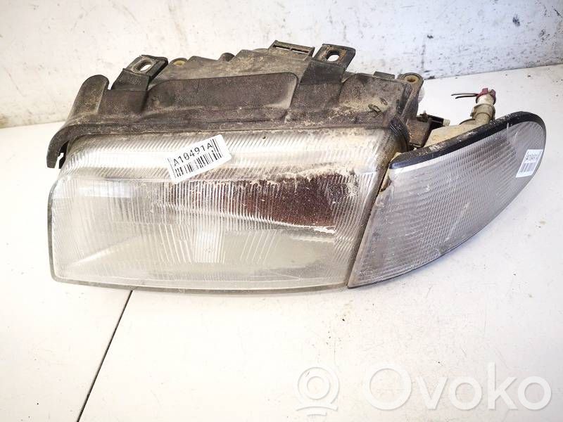 Audi A4 S4 B5 8D Etu-/Ajovalo 
