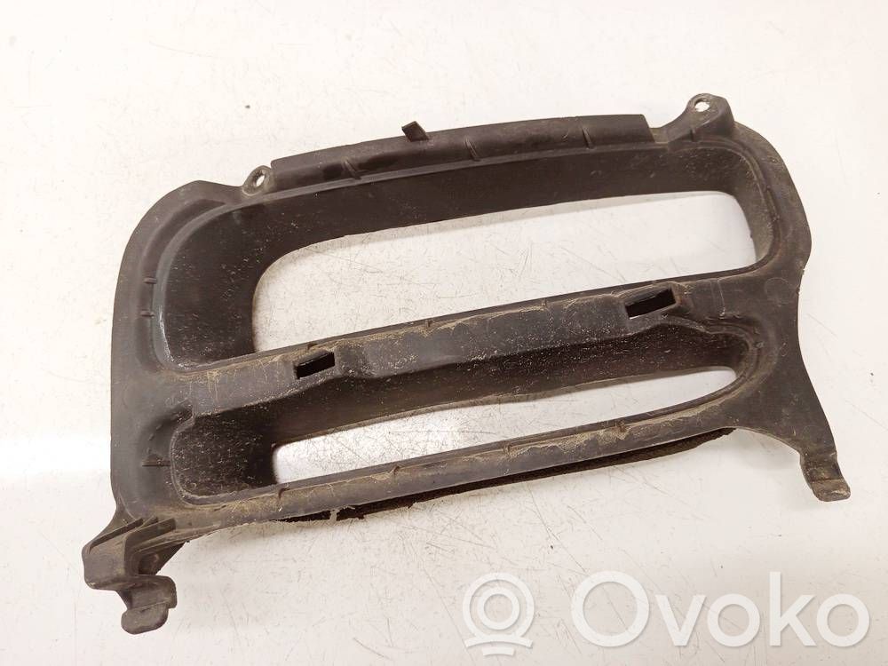 Toyota Avensis T250 Grilă inferioară bară față 