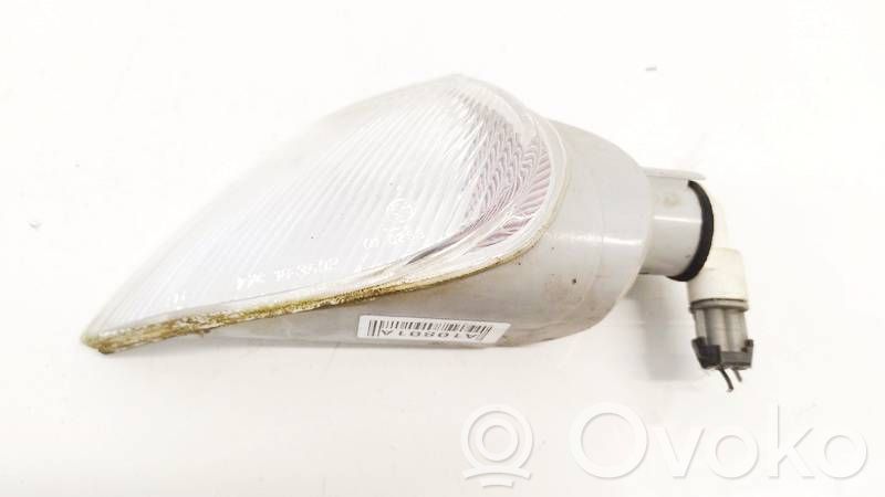 Renault Laguna I Front indicator light 