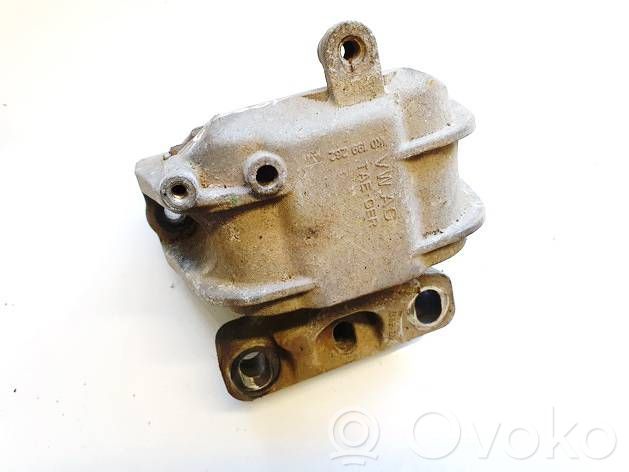 Skoda Octavia Mk2 (1Z) Supporto di montaggio del motore