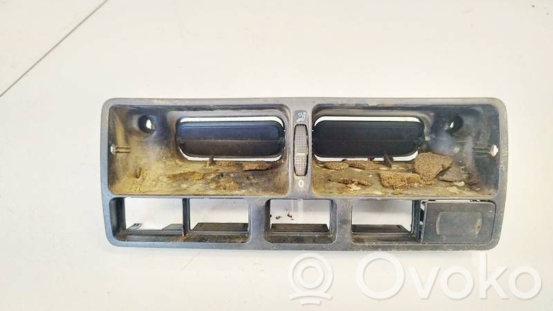 Volkswagen Golf IV Grille d'aération centrale