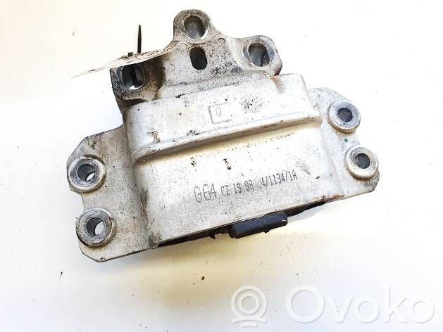 Moottorin kiinnikekorvake   3240A,G64CZ190924,3240A,G64CZ190924