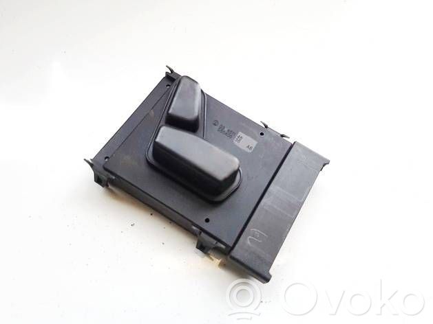 Jeep Grand Cherokee (WK) Seat control switch 
