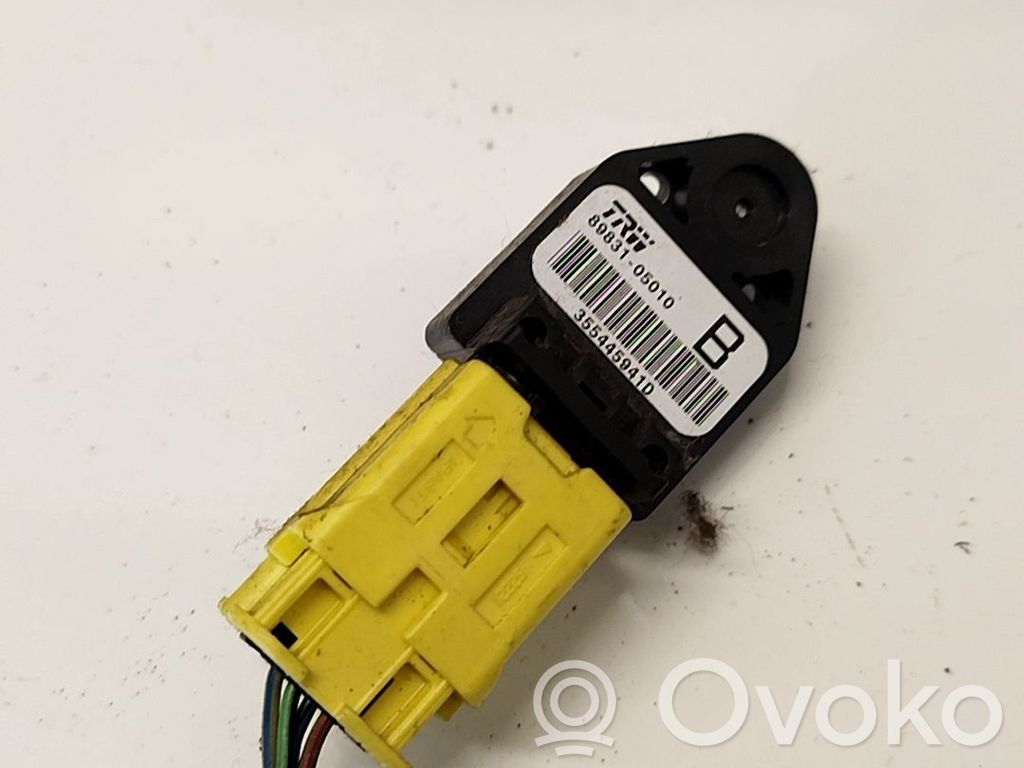 Toyota Avensis T250 Senzor impact/declanșare airbag 