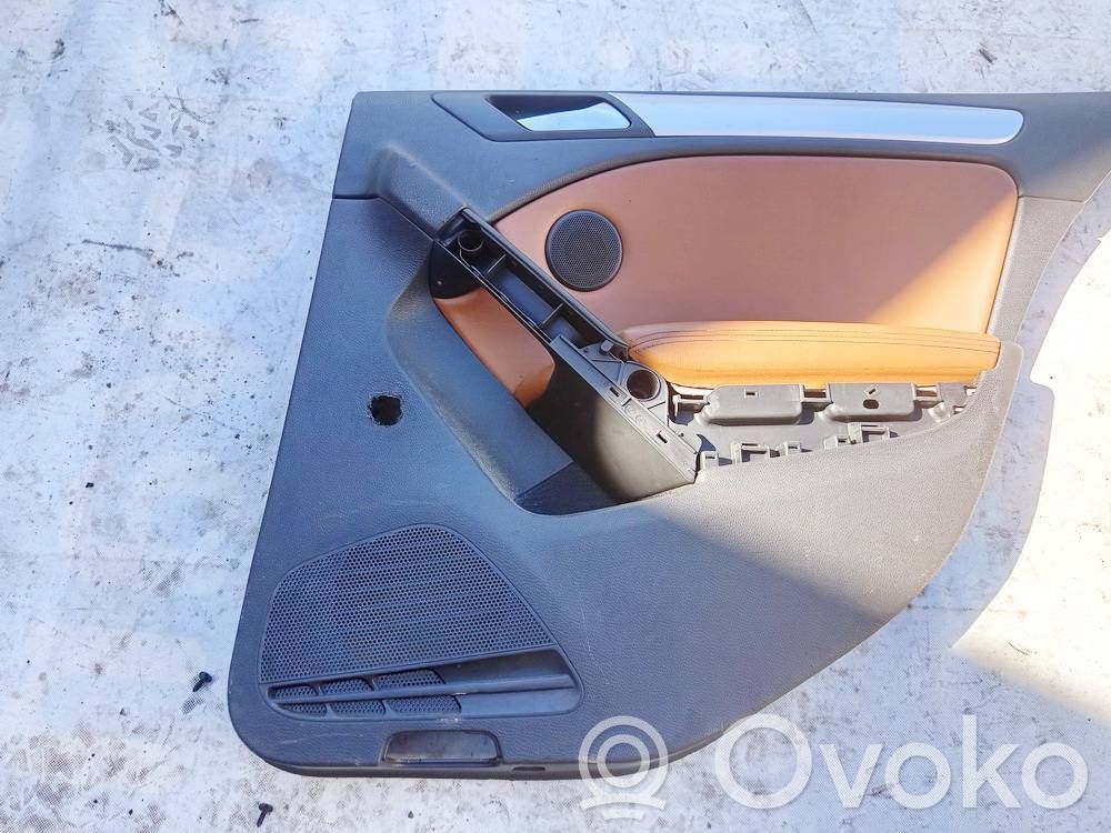 Volkswagen Golf VI Boczki / Poszycie drzwi tylnych 