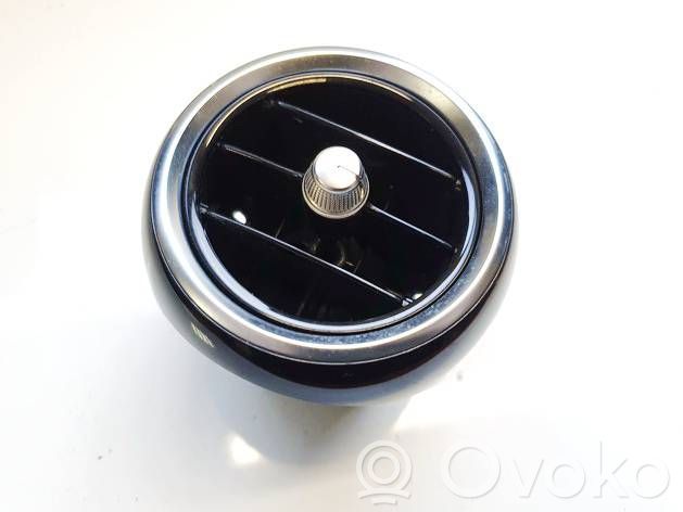 Mercedes-Benz C W205 Griglia di ventilazione centrale cruscotto