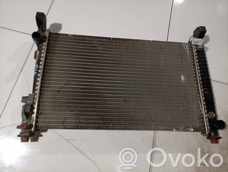 Mercedes-Benz B W245 Radiateur de refroidissement 