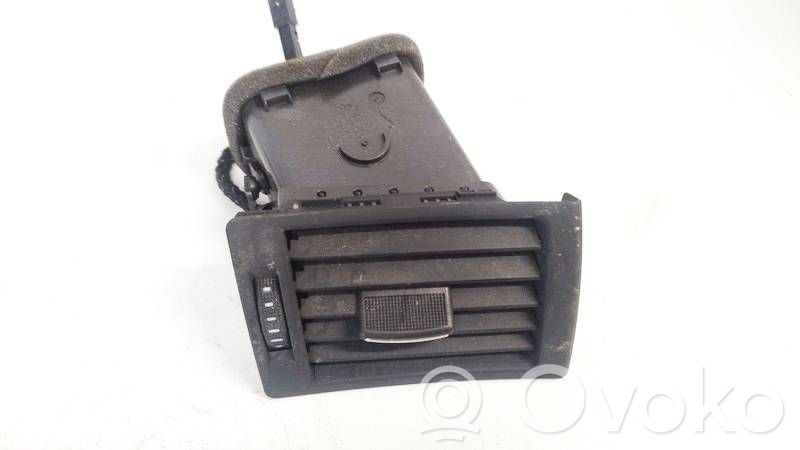 Audi A4 S4 B7 8E 8H Rejilla de ventilación central del panel