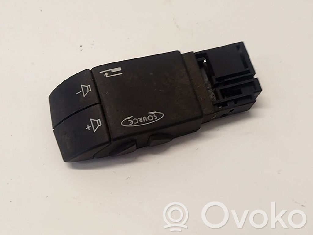 Renault Trafic II (X83) Interruptor de control multifunción 