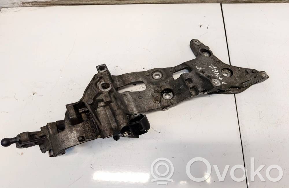 Suport motor   04L903143D,04L903143D,04L903143E